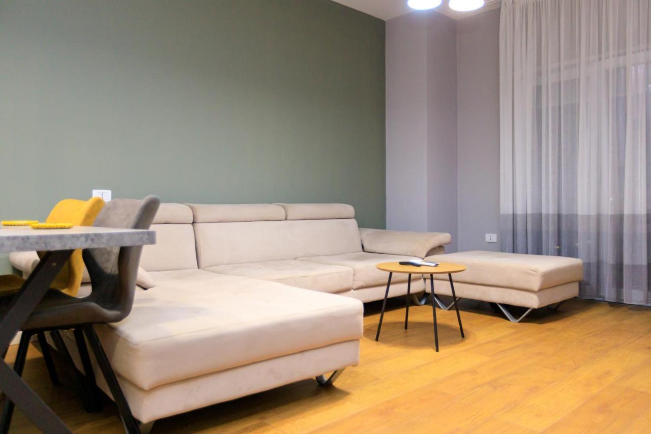 Kler Apartments City Center Тирана Екстер'єр фото